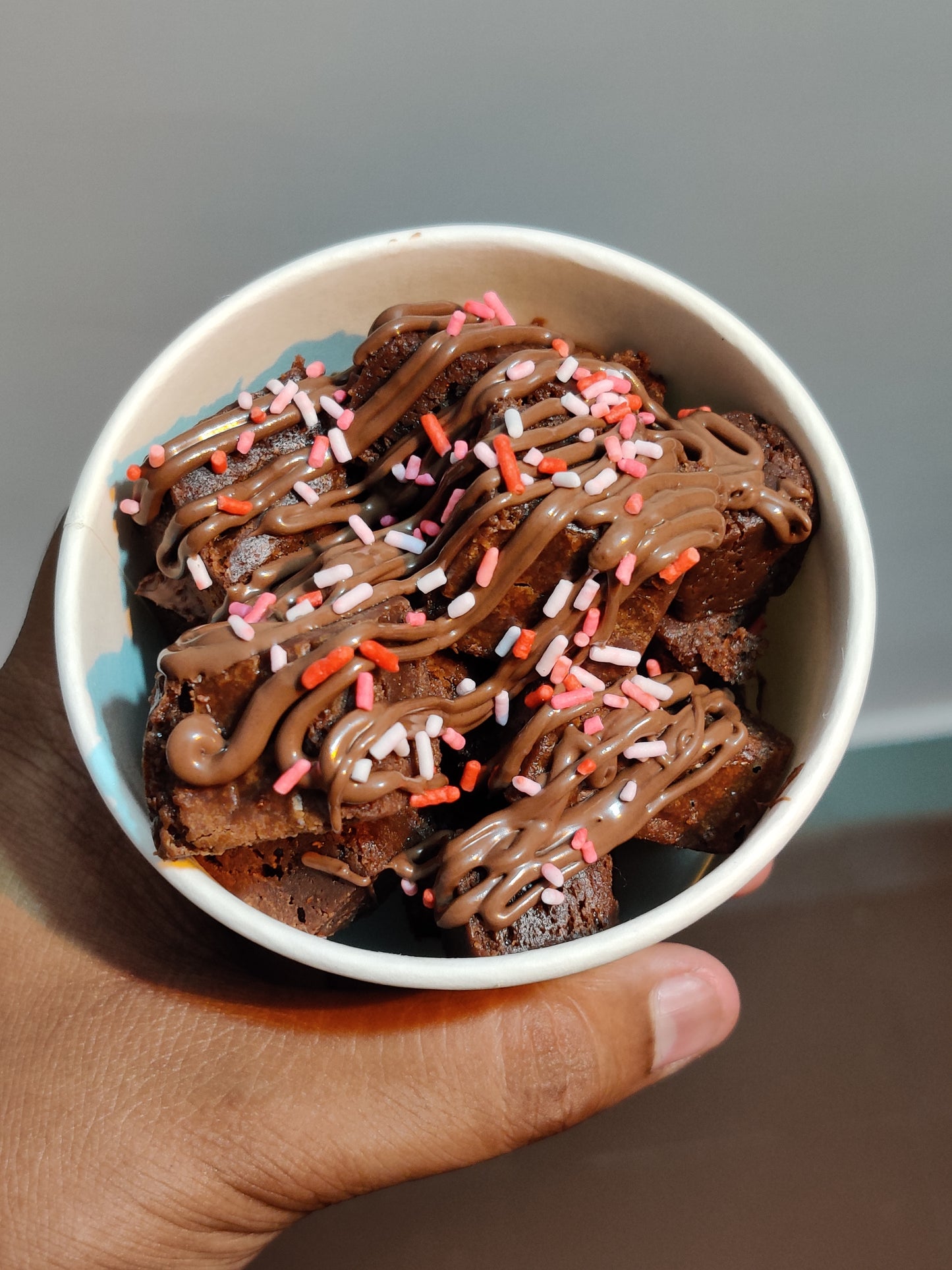 Brownie Tub with Nutella